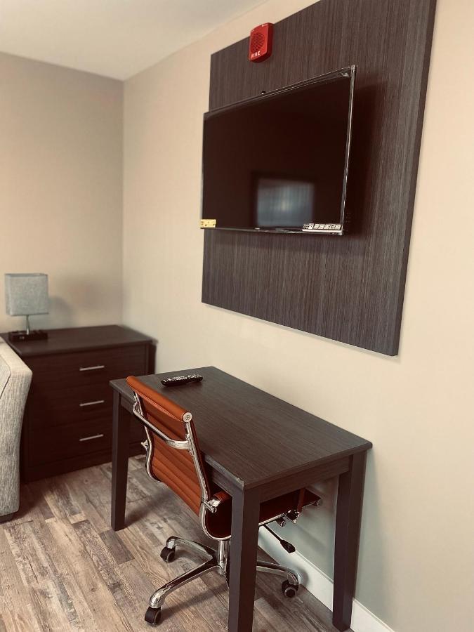Econo Lodge Prince George